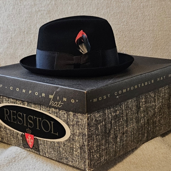 Resistol Fedora 990 with Kitten Finish - Picture 3 of 10